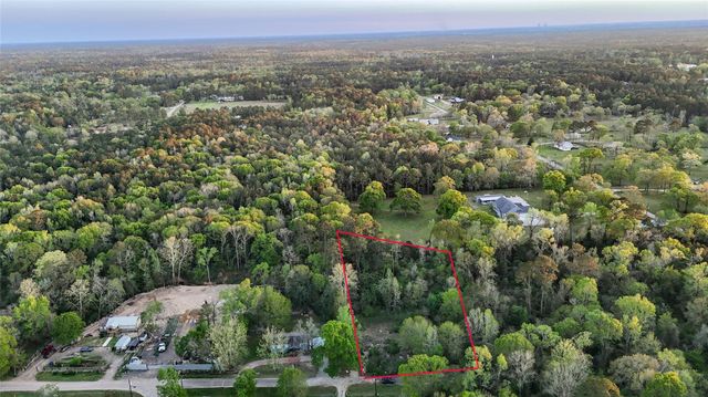 13170 Creekwood Ln, Conroe, TX 77306