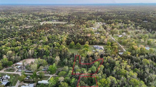 13170 Creekwood Ln, Conroe, TX 77306