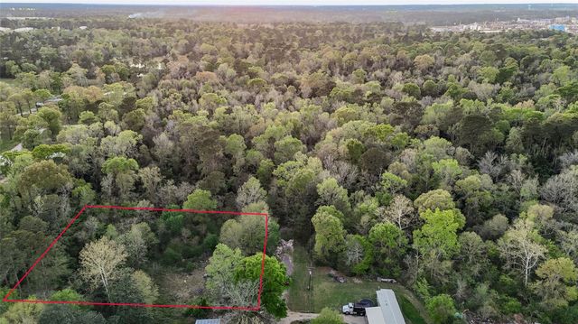 13170 Creekwood Ln, Conroe, TX 77306