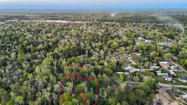 13170 Creekwood Ln, Conroe, TX 77306