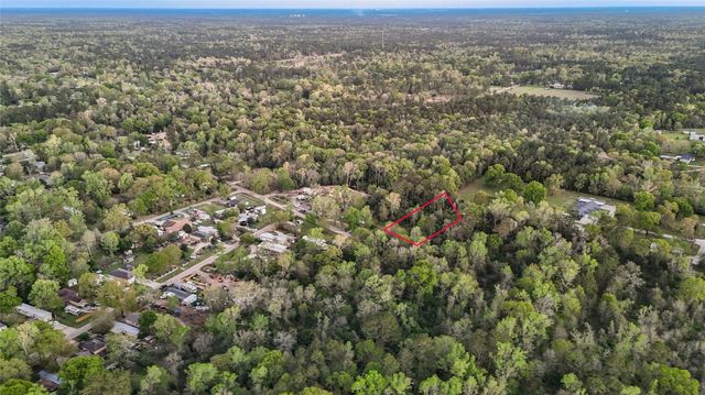 13170 Creekwood Ln, Conroe, TX 77306