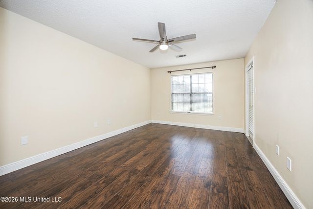 5513 Sioux Drive, Ocean Springs, MS 39564