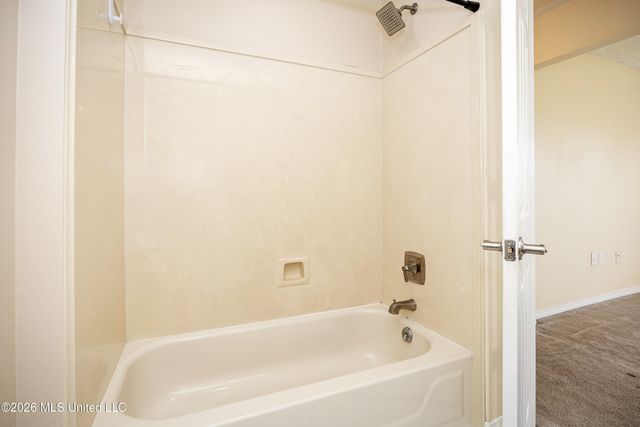 5513 Sioux Drive, Ocean Springs, MS 39564