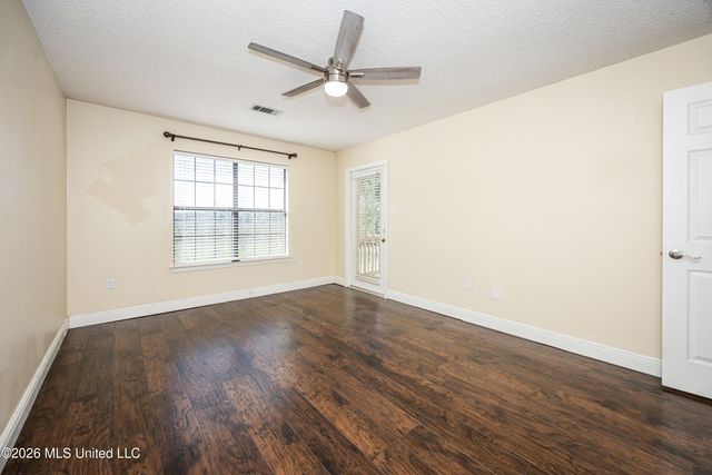 5513 Sioux Drive, Ocean Springs, MS 39564