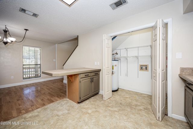 5513 Sioux Drive, Ocean Springs, MS 39564
