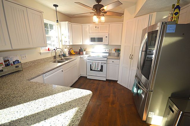 8537 Country Meadows Drive, Indianapolis, IN 46234