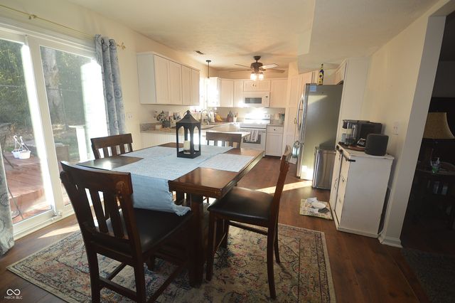 8537 Country Meadows Drive, Indianapolis, IN 46234