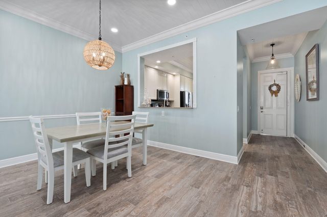 9 Harbour Isle Drive E 305, Hutchinson Island, FL 34949