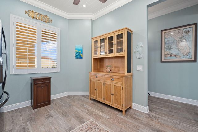 9 Harbour Isle Drive E 305, Hutchinson Island, FL 34949