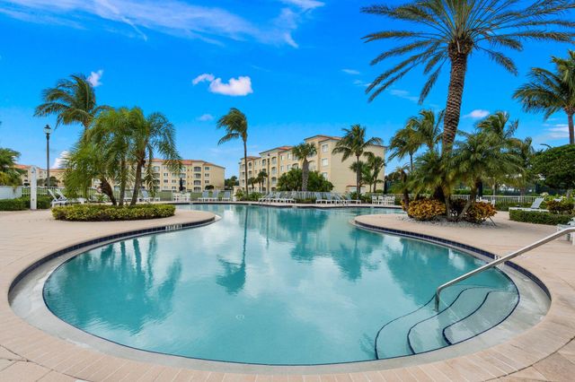 9 Harbour Isle Drive E 305, Hutchinson Island, FL 34949