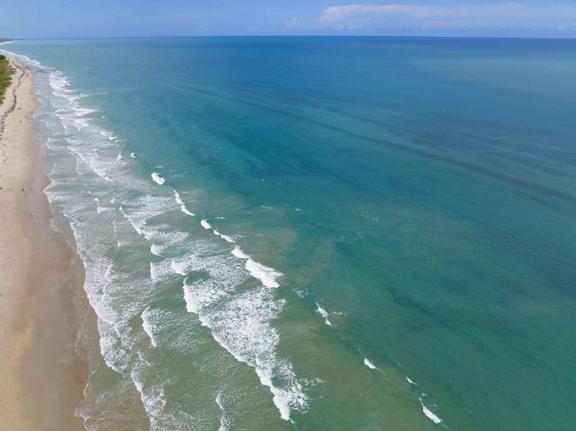 9 Harbour Isle Drive E 305, Hutchinson Island, FL 34949