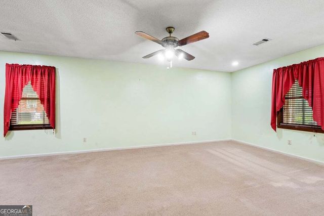 115 Foxfire Drive, Warner Robins, GA 31093