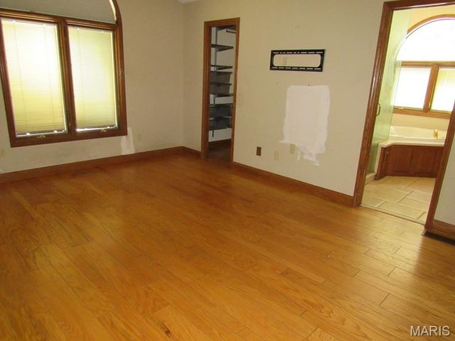 1062 Patience Drive, Florissant, MO 63034