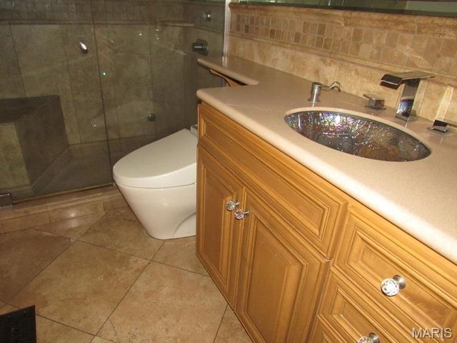 1062 Patience Drive, Florissant, MO 63034