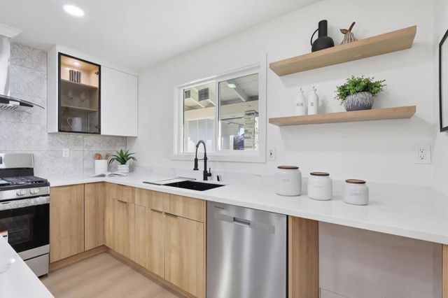 6624 Catamaran Street, San Jose, CA 95119