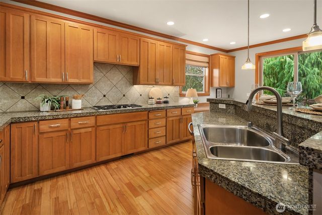 436 Wilderness Peak Drive NW, Issaquah, WA 98027
