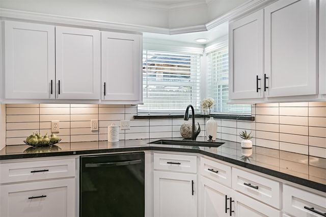 10514 Sagewillow Lane, Houston, TX 77089