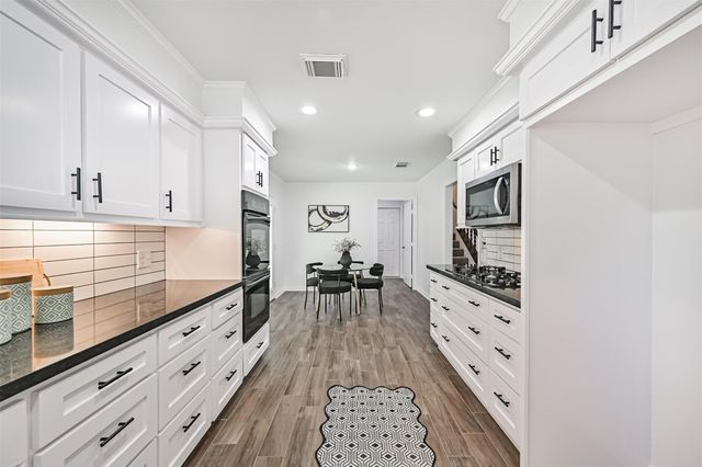 10514 Sagewillow Lane, Houston, TX 77089