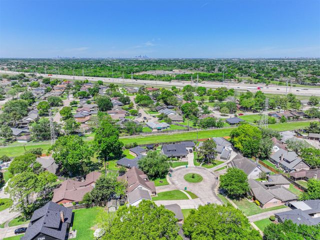 10514 Sagewillow Lane, Houston, TX 77089