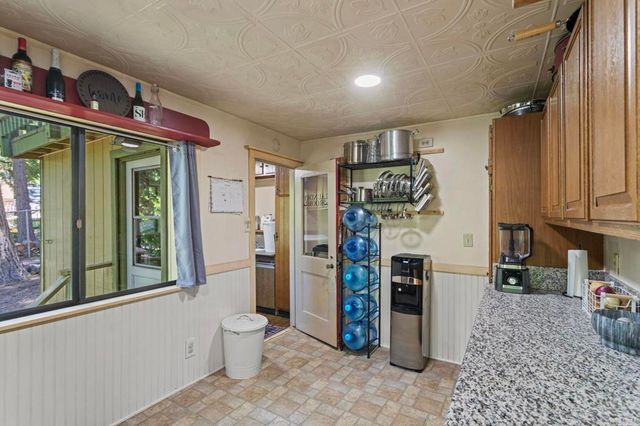 1148 Saturn Way, Crestline, CA 92325
