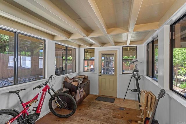 1148 Saturn Way, Crestline, CA 92325