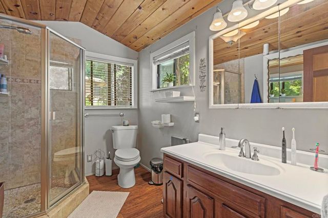 1148 Saturn Way, Crestline, CA 92325