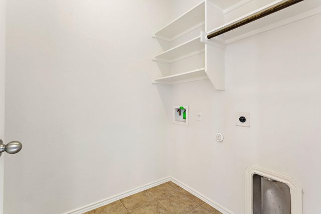 448 Drystone TRL, Liberty Hill, TX 78642