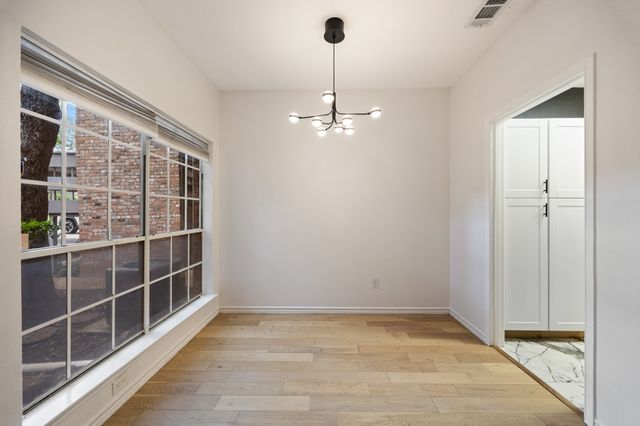9801 Royal Lane 701, Dallas, TX 75231
