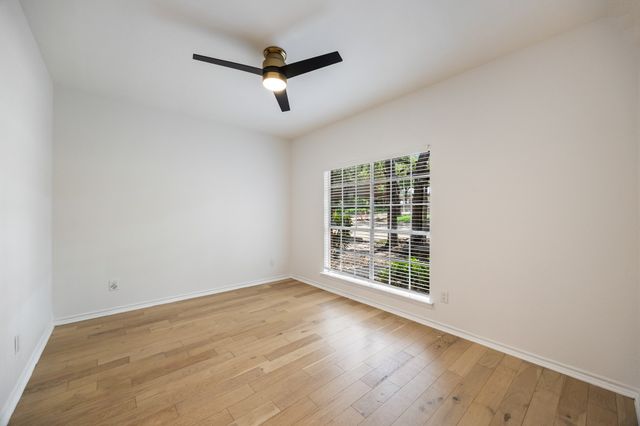 9801 Royal Lane 701, Dallas, TX 75231
