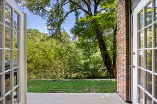 9801 Royal Lane 701, Dallas, TX 75231