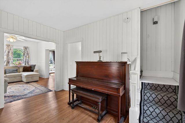 37 Wachusett, Fitchburg, MA 01420
