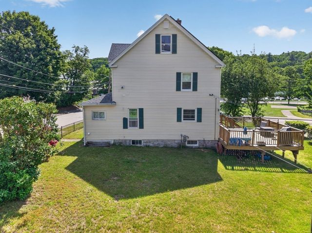 37 Wachusett, Fitchburg, MA 01420