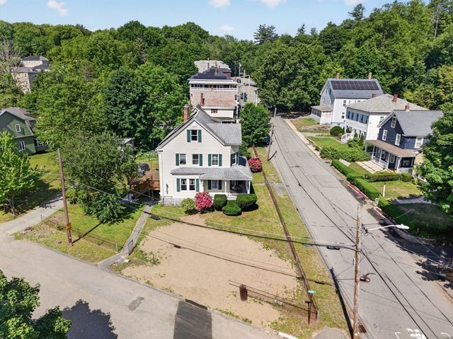 37 Wachusett, Fitchburg, MA 01420