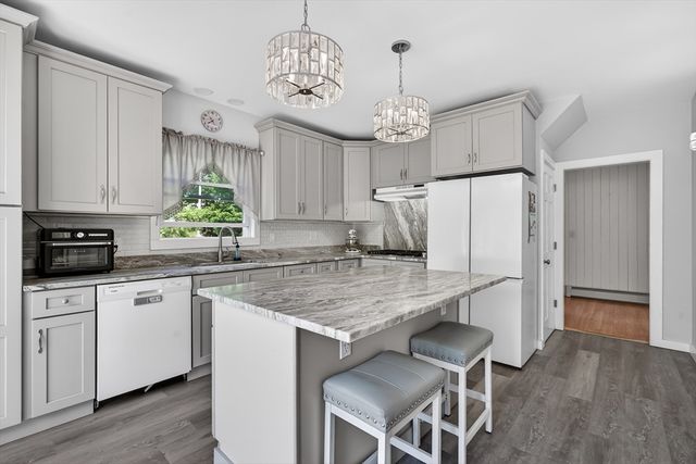 37 Wachusett, Fitchburg, MA 01420