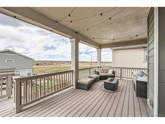 935 Peach Leaf Ln, Elizabeth, CO 80107