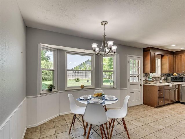 1537 Kingsgate Road, Oklahoma City, OK 73159