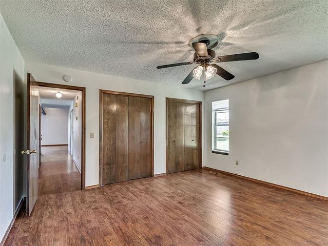 1537 Kingsgate Road, Oklahoma City, OK 73159