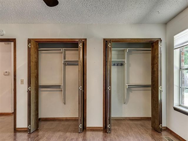 1537 Kingsgate Road, Oklahoma City, OK 73159