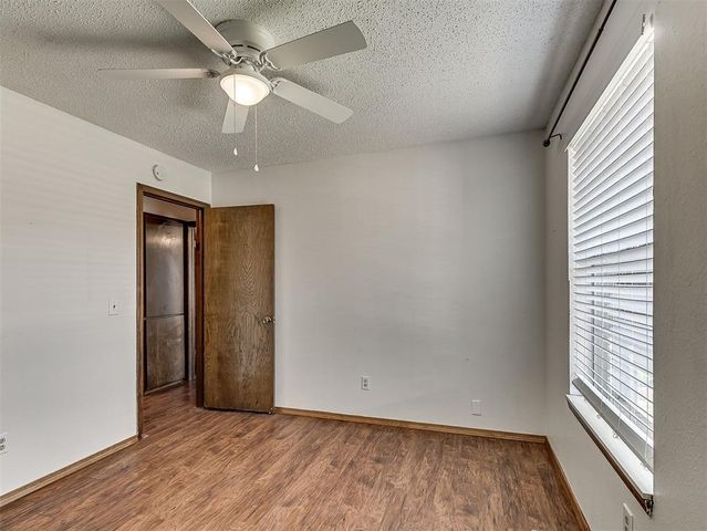 1537 Kingsgate Road, Oklahoma City, OK 73159