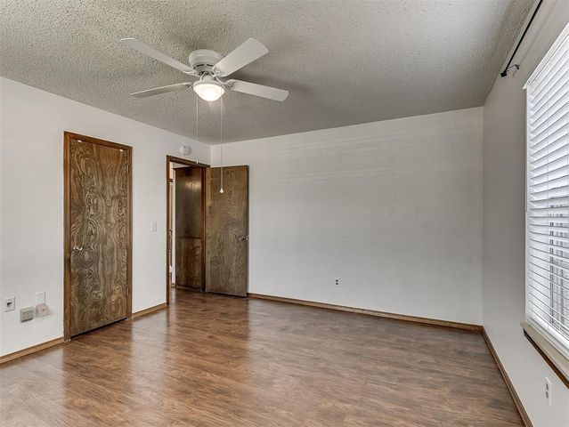 1537 Kingsgate Road, Oklahoma City, OK 73159