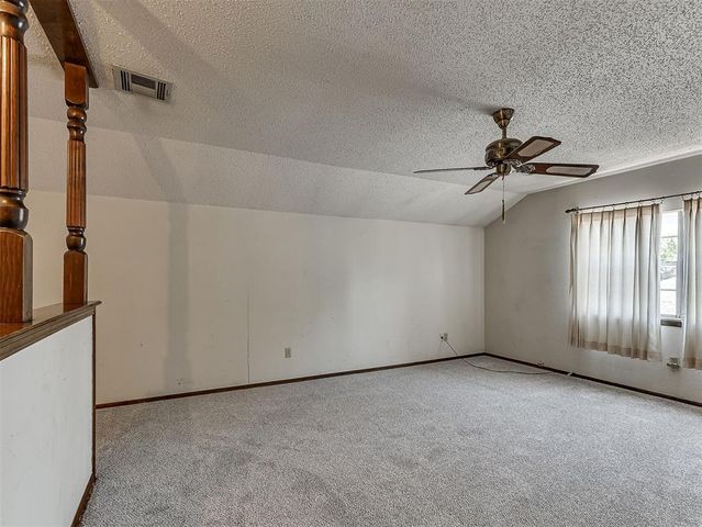 1537 Kingsgate Road, Oklahoma City, OK 73159