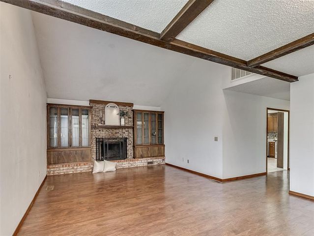 1537 Kingsgate Road, Oklahoma City, OK 73159