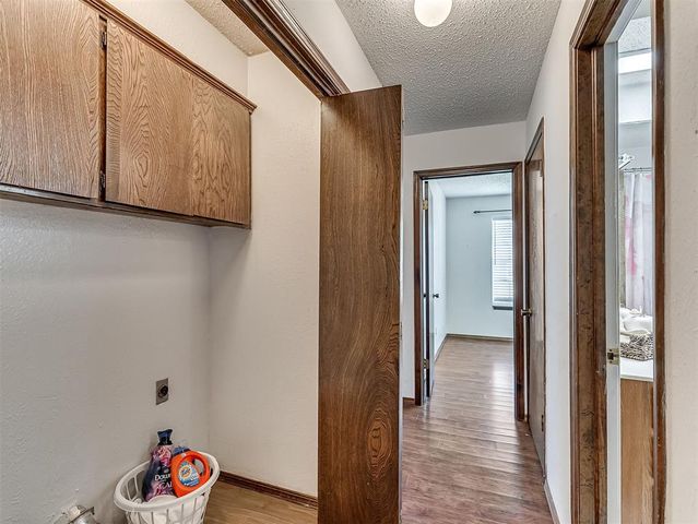 1537 Kingsgate Road, Oklahoma City, OK 73159