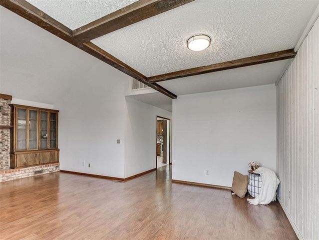 1537 Kingsgate Road, Oklahoma City, OK 73159