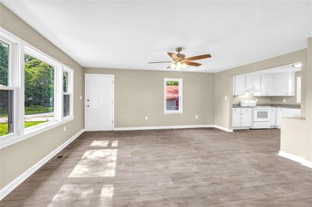 266 Randall Street, Lavonia, GA 30553