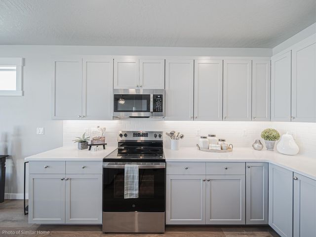 302 Apple Tree Ct, Cheney, WA 99004