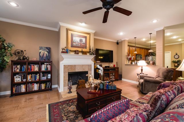 47 Taylor Park Loop, Little Rock, AR 72211