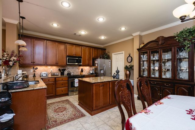 47 Taylor Park Loop, Little Rock, AR 72211