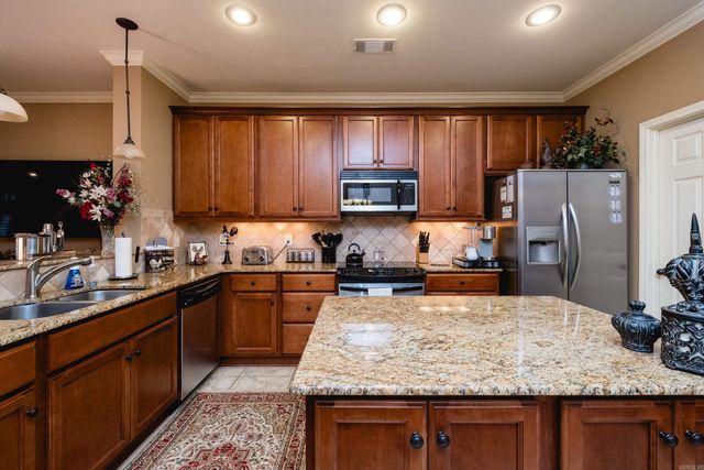 47 Taylor Park Loop, Little Rock, AR 72211