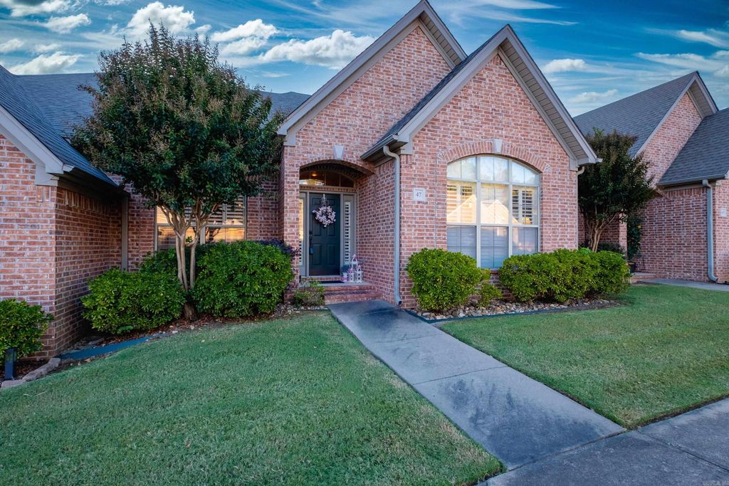 47 Taylor Park Loop, Little Rock, AR 72211